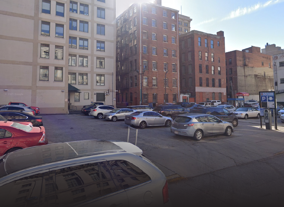 219 Court Lot