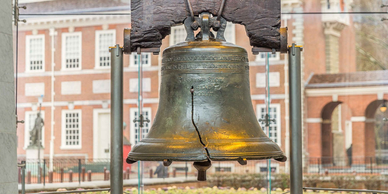 Liberty Bell Parking Secure Parking Usa Book Now [ 400 x 800 Pixel ]