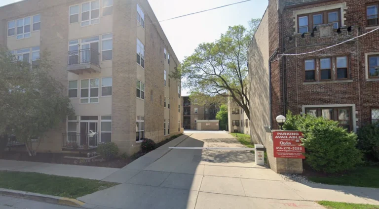 1550 N Warren Ave Lot