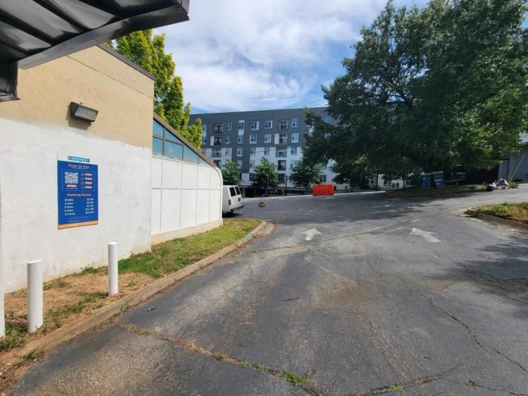 Secure Parking USA 536 North Ave NE Lot in Atlanta, GA